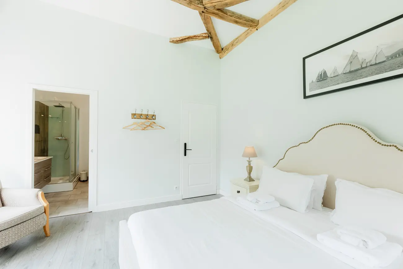 The apartment, bedroom one (3)