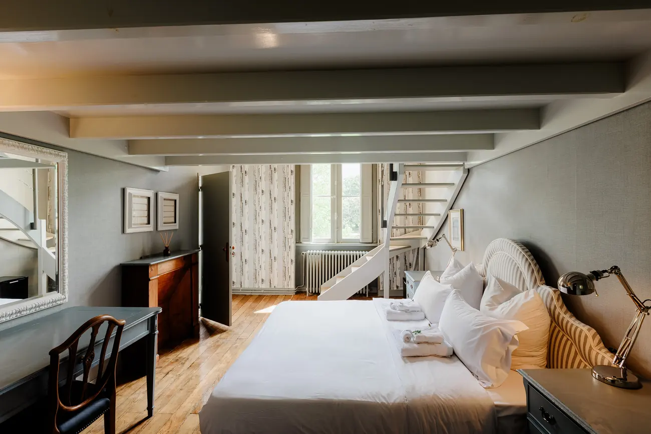 Room 39, Renoir